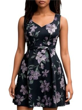 Stella & Julie Black Silver Floral Party Event  Occasion Dress Size 6
